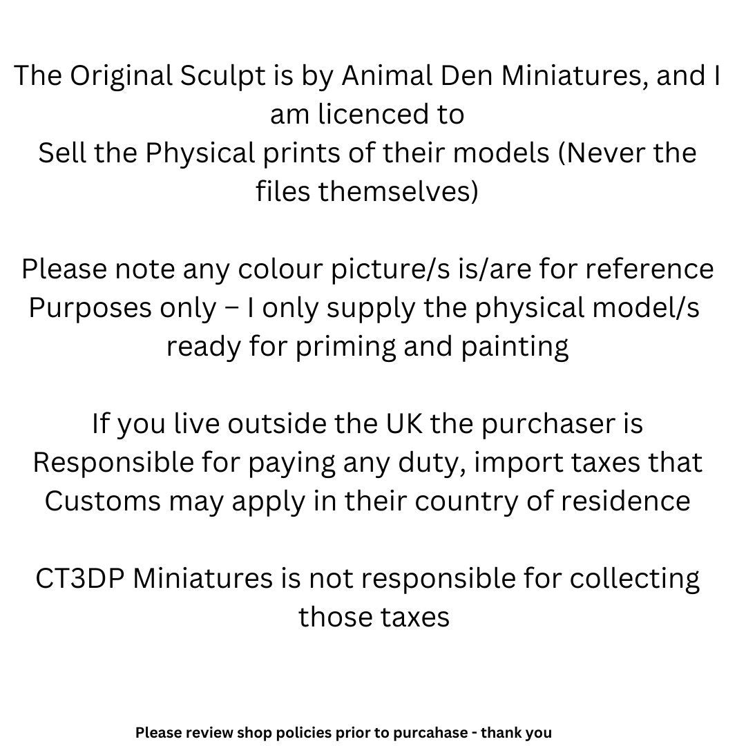 Iberian Wolf Miniature: 1/16th Scale Animal Den Collection