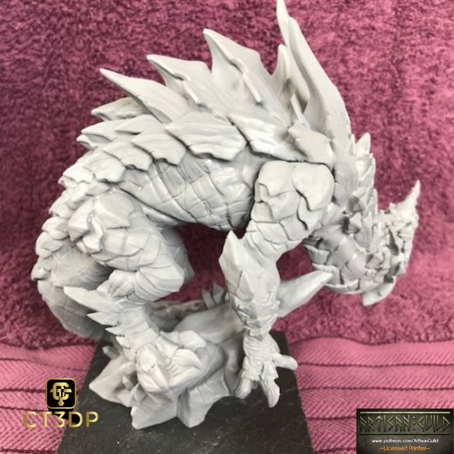 Delani Depths Dragon. Beautifully detailed