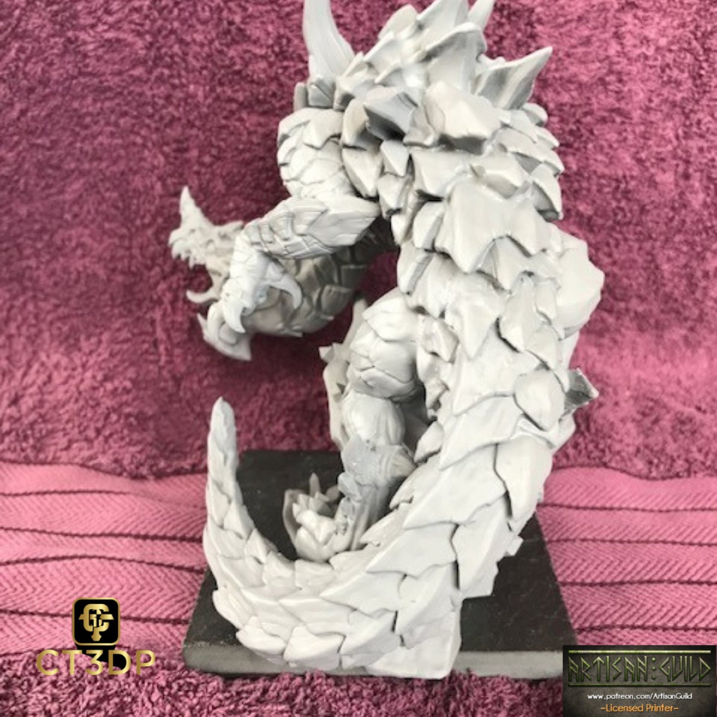 Delani Depths Dragon. Beautifully detailed